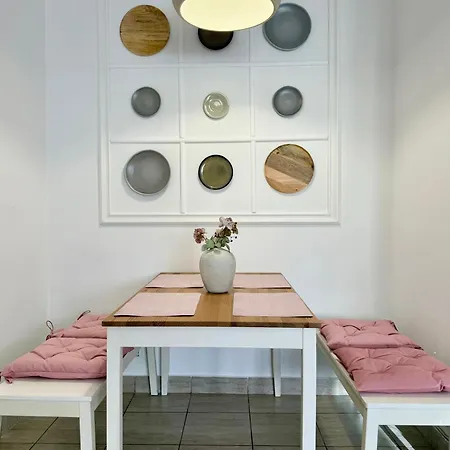 The Romantic * Bukarest