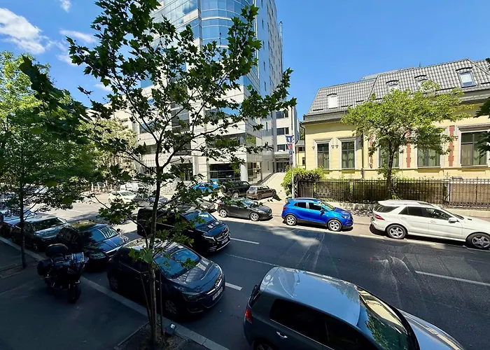 The Romantic Bucureşti