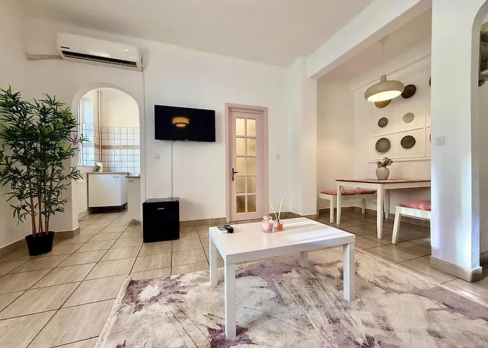 The Romantic Apartament *